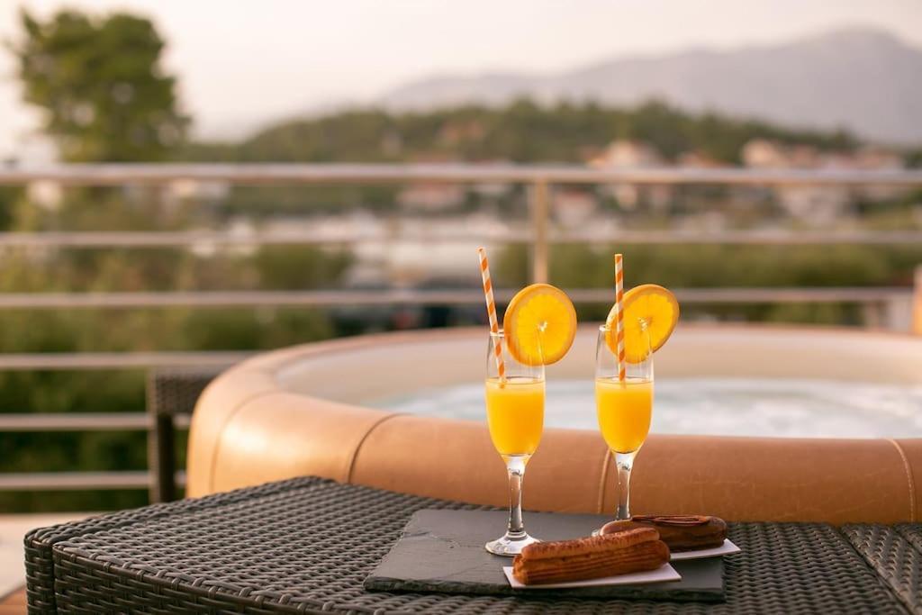 Villa Kora - Luxury Holiday Apartments Лумбарда Экстерьер фото